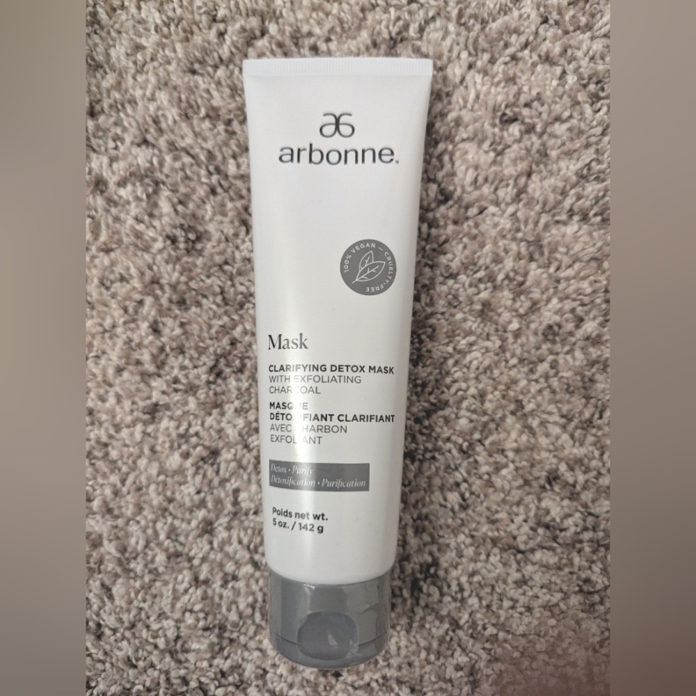Arbonne Clarifying Detox Mask with Exfoliating Charcoal NEW